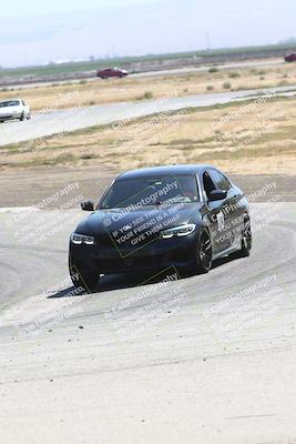 media/Sep-14-2024-Speed Ventures (Sat) [[a2bf28f496]]/Yellow Group/Session 3 (Offramp)/